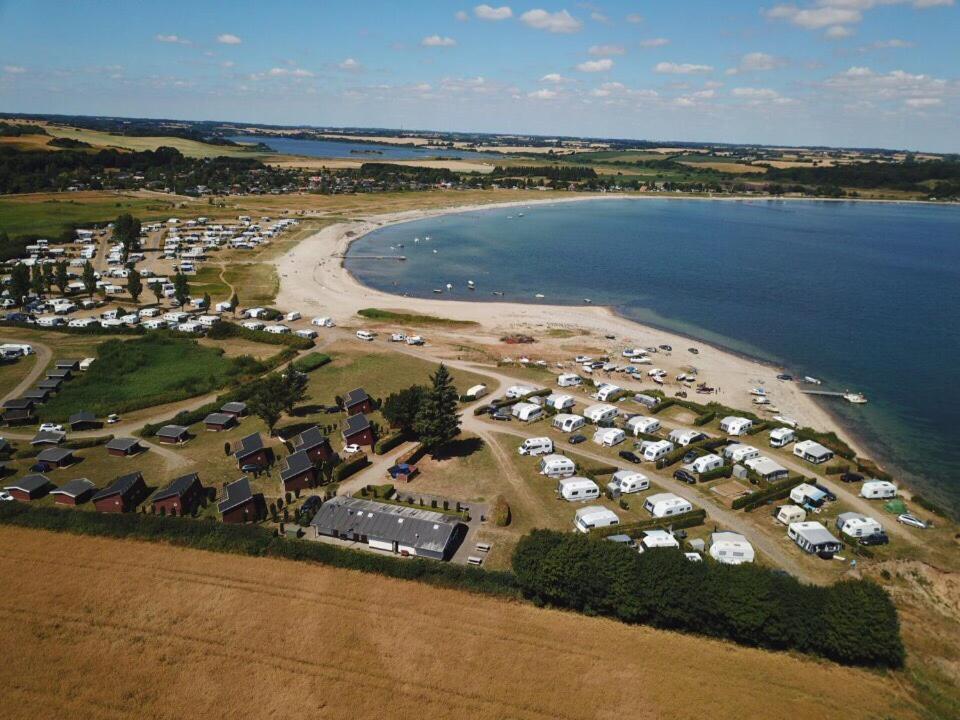Vikaer Strand Camping & Cottages Diernæs Exterior foto